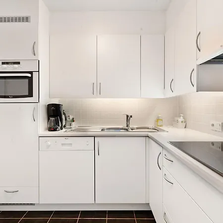 Apartman Flat With Terrace & Play Area Blankenberge