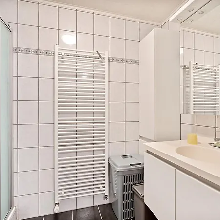 Flat With Terrace & Play Area * Blankenberge
