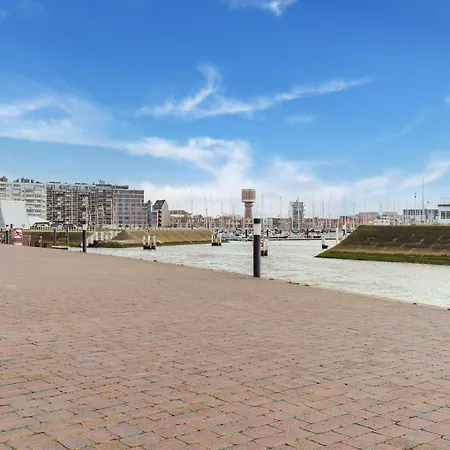 Flat With Terrace & Play Area