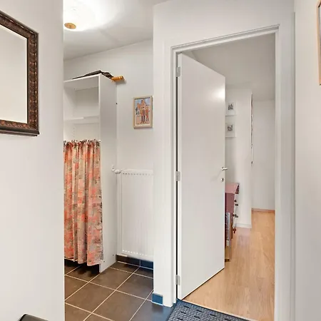 Flat With Terrace & Play Area Apartman Blankenberge