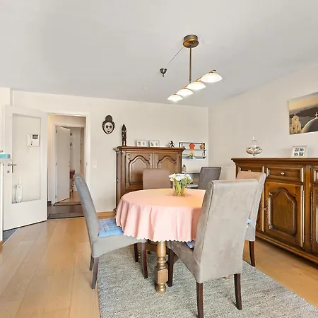Appartement Flat With Terrace & Play Area