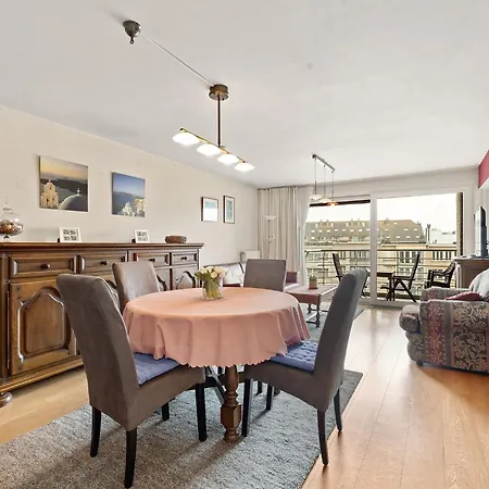 Flat With Terrace & Play Area Blankenberge